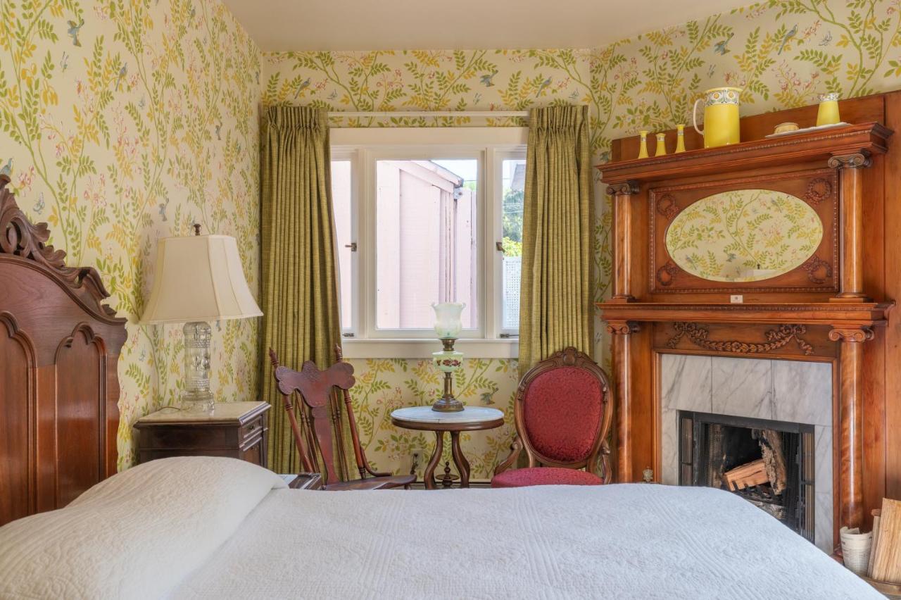 Martine Inn Πασίφικ Γκρόουβ Εξωτερικό φωτογραφία