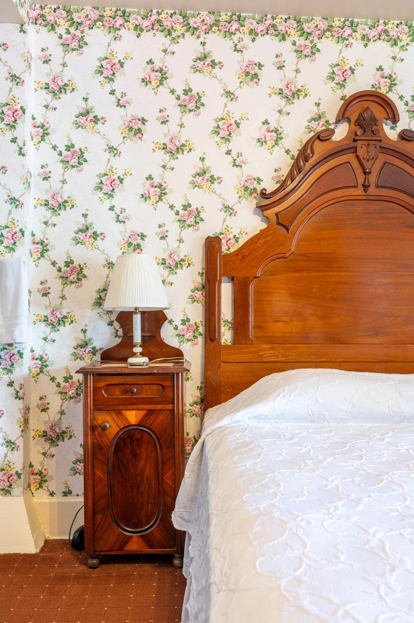 Martine Inn Πασίφικ Γκρόουβ Εξωτερικό φωτογραφία