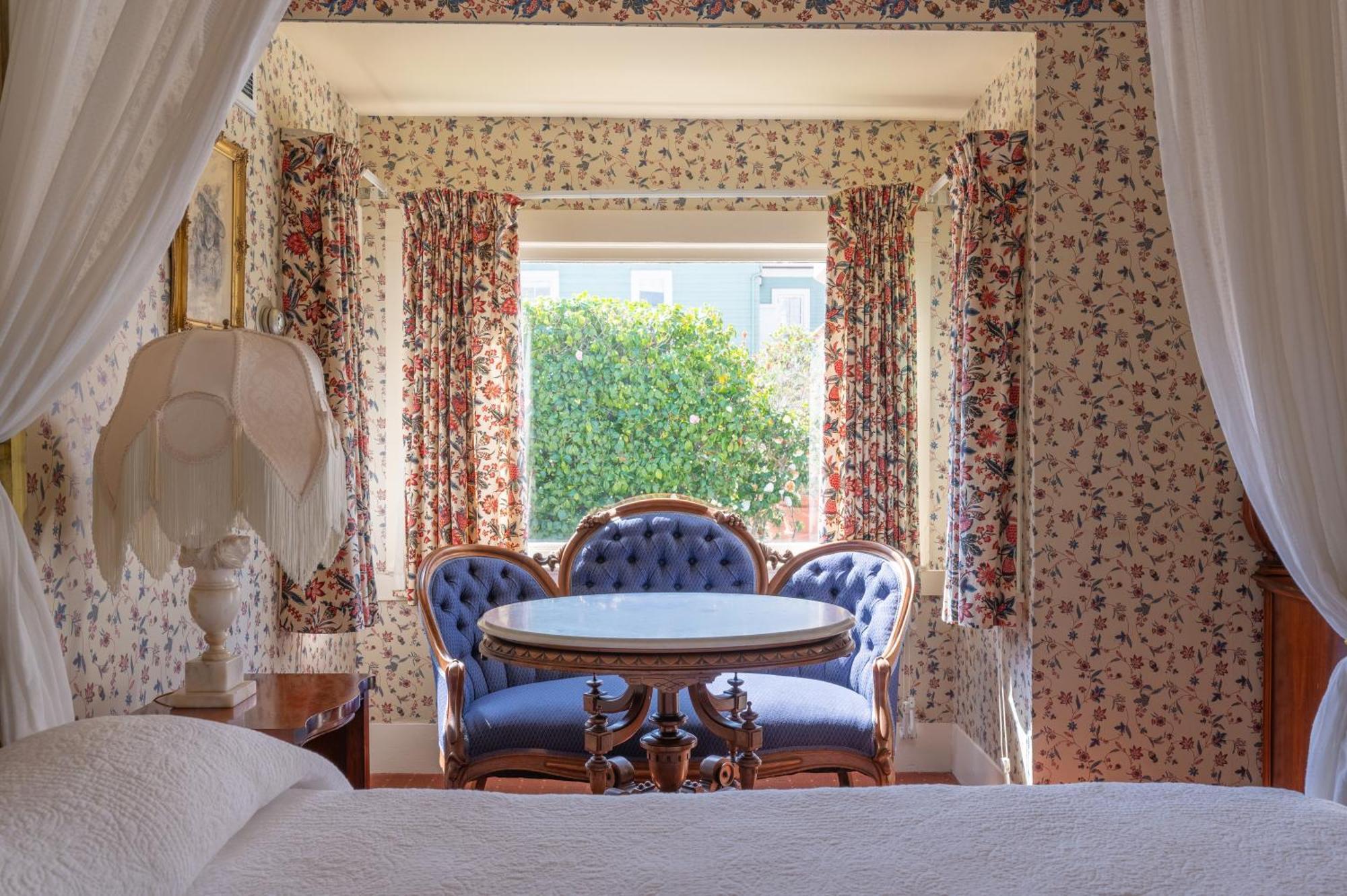 Martine Inn Πασίφικ Γκρόουβ Εξωτερικό φωτογραφία