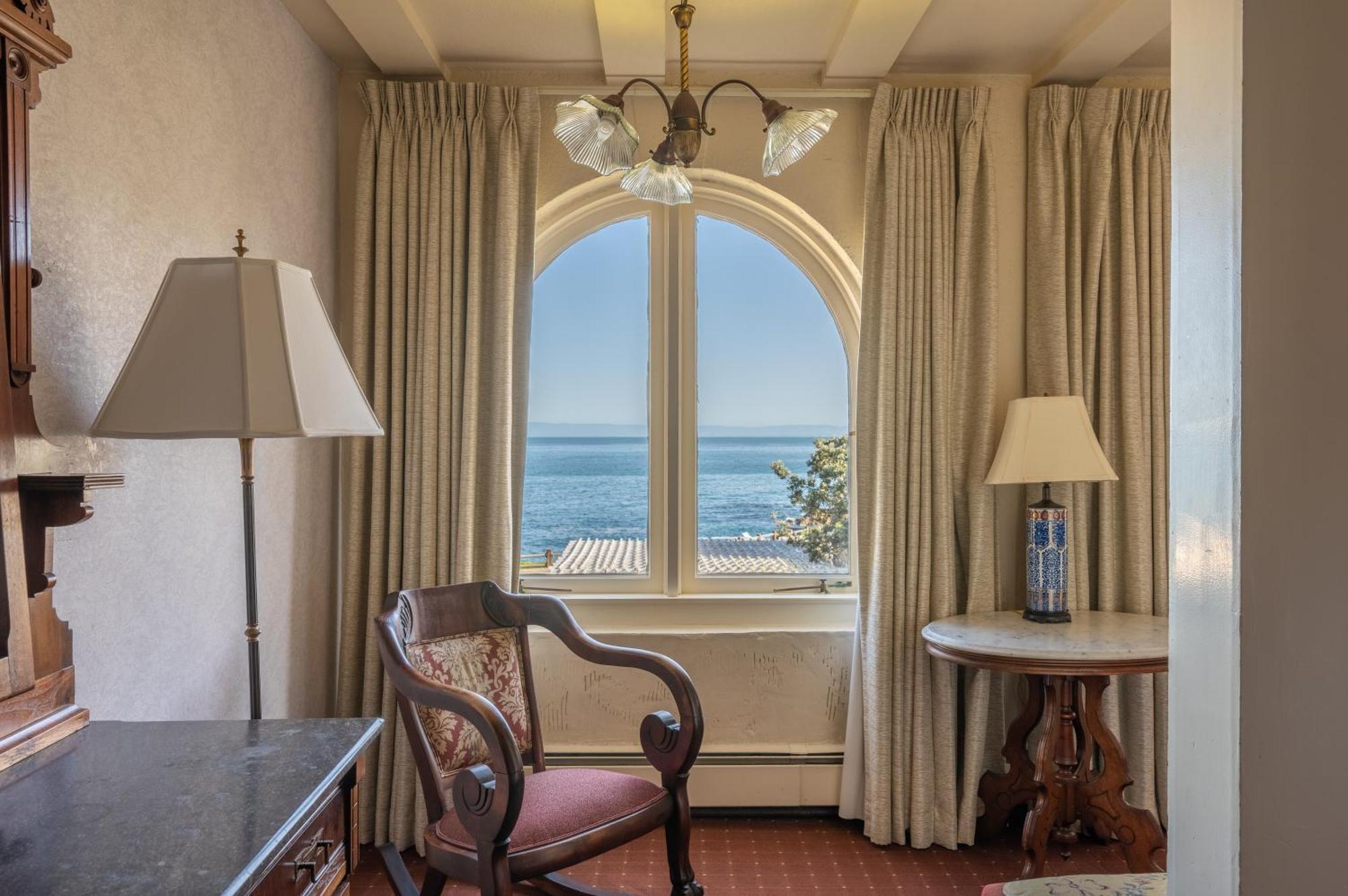 Martine Inn Πασίφικ Γκρόουβ Εξωτερικό φωτογραφία